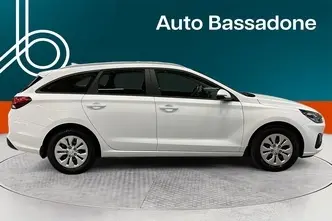 Hyundai i30, 1.5, 80 kW, bensiin, manuaal, esivedu