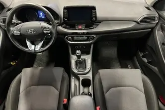 Hyundai i30, 1.5, 80 kW, bensiin, manuaal, esivedu
