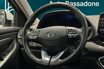 Hyundai i30, 1.5, 80 kW, bensiin, manuaal, esivedu