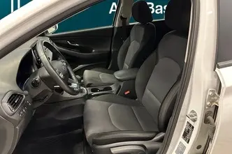 Hyundai i30, 1.5, 80 kW, bensiin, manuaal, esivedu