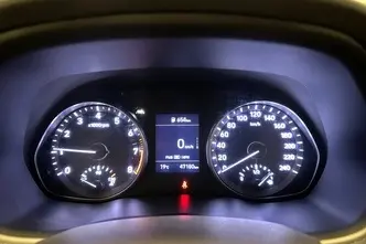 Hyundai i30, 1.5, 80 kW, bensiin, manuaal, esivedu