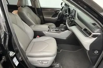 Toyota Highlander, 2.5, 140 kW, hübriid, automaat, nelikvedu