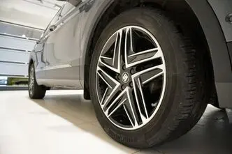 SEAT Tarraco, 1.5, 110 kW, bensiin, manuaal, esivedu