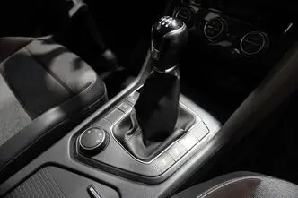 SEAT Tarraco, 1.5, 110 kW, bensiin, manuaal, esivedu