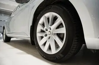 Škoda Superb, 1.5, 110 kW, bensiin, automaat, esivedu