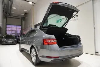 Škoda Superb, 1.5, 110 kW, bensiin, automaat, esivedu