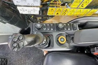 Caterpillar 320, 122 kW, дизель