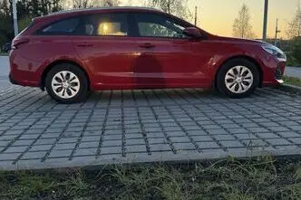 Hyundai i30, 1.4, 103 kW, бензин, автомат, передний привод