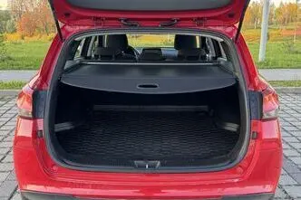 Hyundai i30, 1.4, 103 kW, бензин, автомат, передний привод