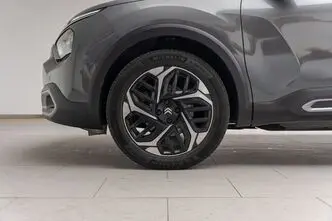 Citroën C4, 1.2, 96 kW, petrol, automatic, front-wheel drive