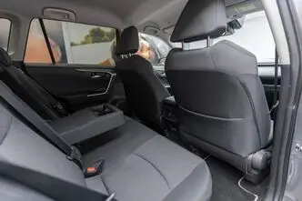 Toyota RAV4, 2.5, 131 kW, гибрид, автомат, передний привод