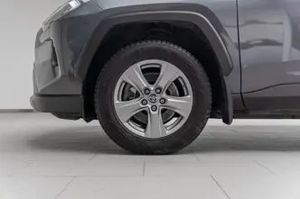 Toyota RAV4, 2.5, 131 kW, гибрид, автомат, передний привод