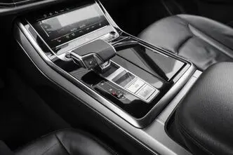 Audi Q8, 3.0, 250 kW, bensiin, automaat, nelikvedu