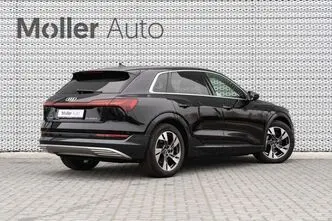 Audi e-tron, 300 kW, elekter, automaat, nelikvedu
