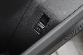 Audi e-tron, 300 kW, elekter, automaat, nelikvedu