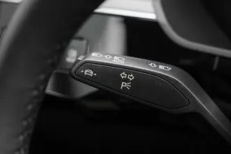 Audi e-tron, 300 kW, elekter, automaat, nelikvedu