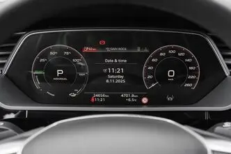 Audi e-tron, 300 kW, elekter, automaat, nelikvedu