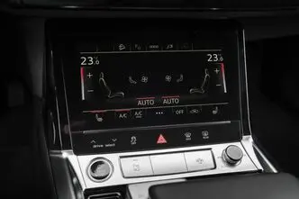 Audi e-tron, 300 kW, elekter, automaat, nelikvedu