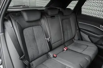 Audi e-tron, 300 kW, elekter, automaat, nelikvedu