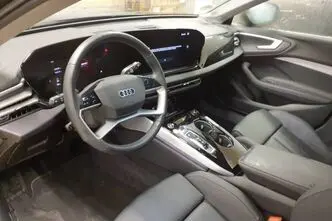 Audi A5, 2.0, 110 kW, bensiin, automaat, esivedu