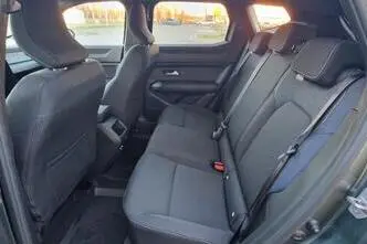 Dacia Duster, 1.6, 69 kW, гибрид, автомат, передний привод