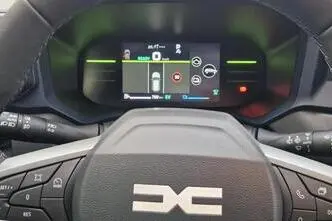 Dacia Duster, 1.6, 69 kW, гибрид, автомат, передний привод