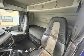 Volvo FH540, 405 kW, дизель, автомат