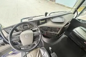 Volvo FH540, 405 kW, дизель, автомат