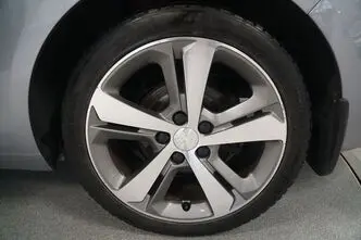 Peugeot 308, 1.5, 96 kW, diesel, automatic, front-wheel drive