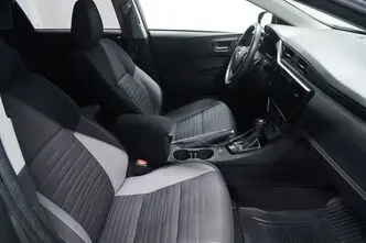 Toyota Auris, 1.6, 97 kW, bensiin, automaat, esivedu