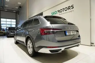 Škoda Superb, 2.0, 206 kW, petrol, automatic, four-wheel drive