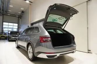 Škoda Superb, 2.0, 206 kW, petrol, automatic, four-wheel drive