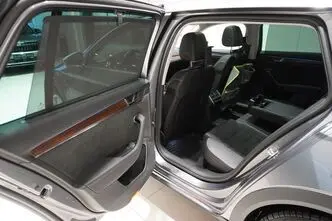 Škoda Superb, 2.0, 206 kW, petrol, automatic, four-wheel drive