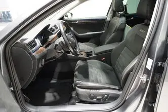 Škoda Superb, 2.0, 206 kW, petrol, automatic, four-wheel drive