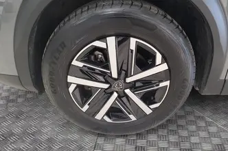 Peugeot 2008, electric, automatic, front-wheel drive