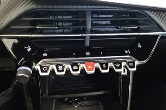 Peugeot 2008, electric, automatic, front-wheel drive