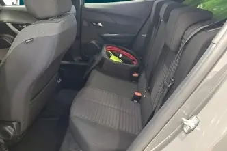 Peugeot 2008, электричество, автомат, передний привод