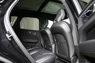 Volvo XC60, 2.0, 335 kW, pistikhübriid, automaat, nelikvedu