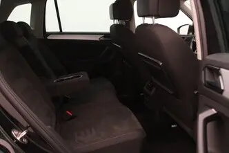 Volkswagen Tiguan, 1.4, 92 kW, bensiin, manuaal, esivedu