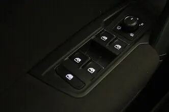 Volkswagen Tiguan, 1.4, 92 kW, bensiin, manuaal, esivedu