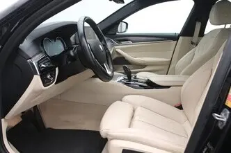 BMW 540, 3.0, 250 kW, bensiin, automaat, tagavedu