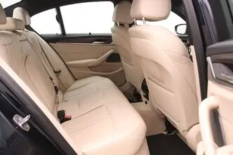 BMW 540, 3.0, 250 kW, bensiin, automaat, tagavedu