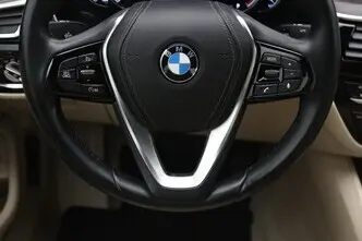 BMW 540, 3.0, 250 kW, bensiin, automaat, tagavedu