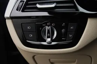 BMW 540, 3.0, 250 kW, bensiin, automaat, tagavedu