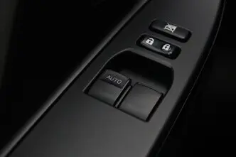 Toyota Yaris, 1.5, 54 kW, hübriid, automaat, esivedu