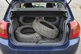 Toyota Corolla, 2.0, 81 kW, дизель, механическая, передний привод