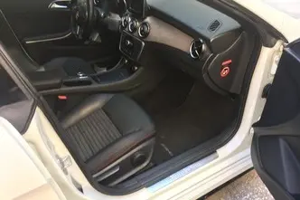 Mercedes-Benz CLA 220, 2.2, 120 kW, diesel, automatic, front-wheel drive