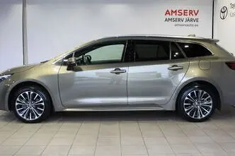 Toyota Corolla, 1.8, 72 kW, hybrid, automatic, front-wheel drive