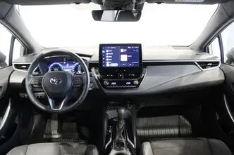 Toyota Corolla, 1.8, 72 kW, hybrid, automatic, front-wheel drive
