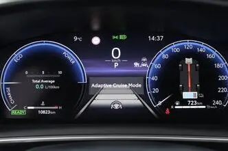 Toyota Corolla, 1.8, 72 kW, hybrid, automatic, front-wheel drive